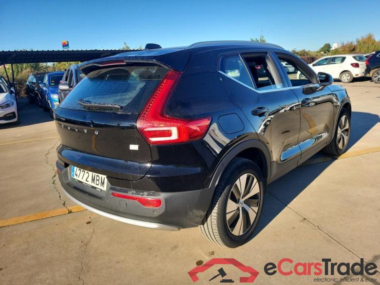 VOLVO XC40 / 2021 / 5P / todoterreno 1.5 T4 Twin Recharge Core Auto #2