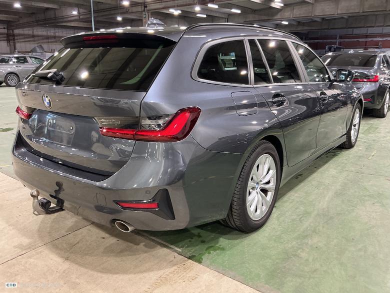 BMW 318d Aut. LED-Xenon LC-Pro Navi KeylessGo Klima PDC ... #4