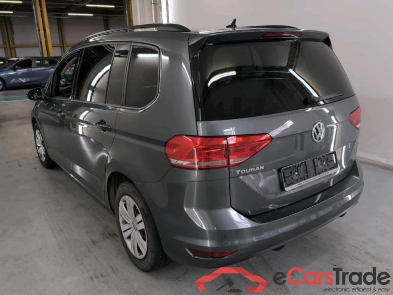 VOLKSWAGEN TOURAN - 2015 1.5 TSI ACT Trendline OPF DSG Business Plus #3