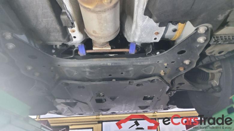 Volvo XC40 (2017->) DE - SUV5 B4 2WD EU6d, R-Design (EURO 6d), 2020 - 2022 #5