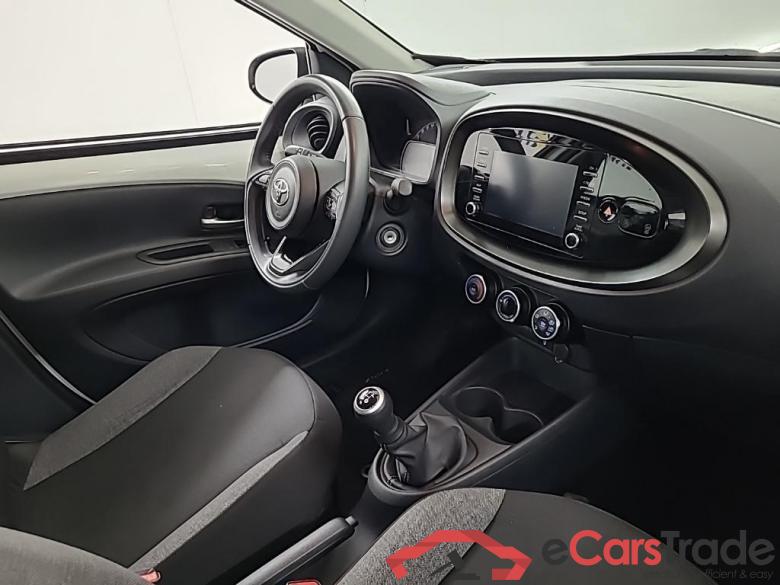 TOYOTA Aygo X 1.0 VVT-I MT play 5D 53kW #6