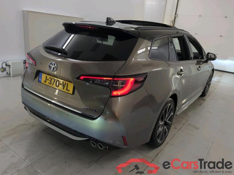 Toyota Corolla Touring Sports 2.0 Hybrid Executive 5d  + Pano #2