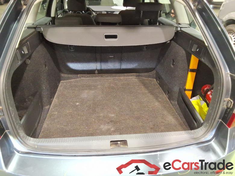 SKODA OCTAVIA COMBI DIESEL - 2017 1.6 CR TDi Ambition #3