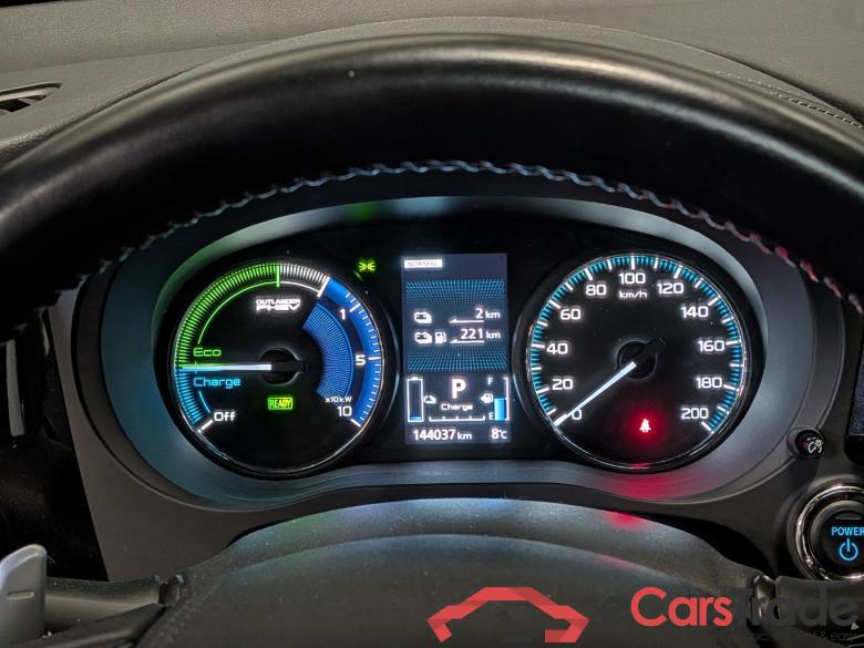MITSUBISHI OUTLANDER 2.4 PHEV Instyle #6