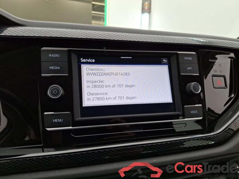 VOLKSWAGEN POLO 1.0 TSI Life DSG #6