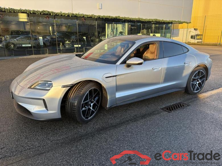 PORSCHE Taycan Taycan
