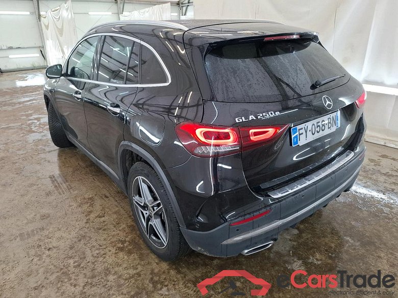 MERCEDES-BENZ GLA / 2020 / 5P / SUV 1.3 GLA 250 e AMG LINE DCT #2