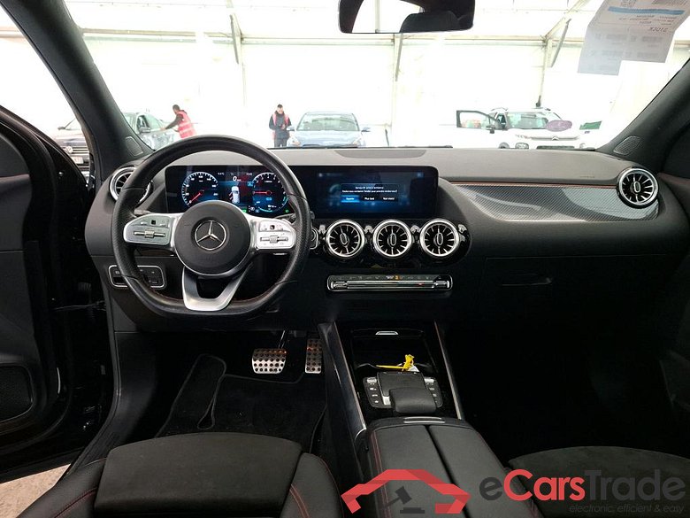 MERCEDES-BENZ GLA / 2020 / 5P / SUV 1.3 GLA 250 e AMG LINE DCT #5