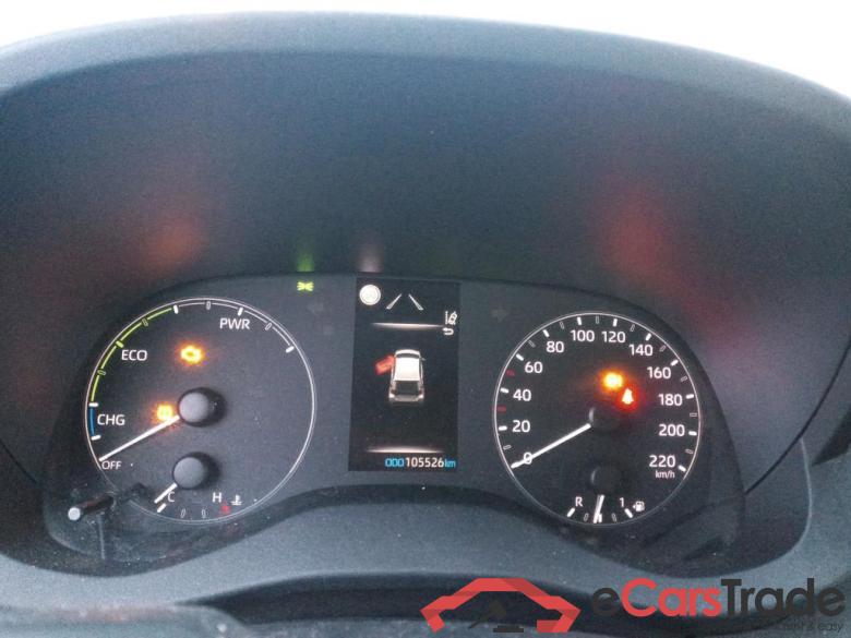 TOYOTA Yaris / 2020 / 5P / berlina con portón 1.5 120H Business Plus #4