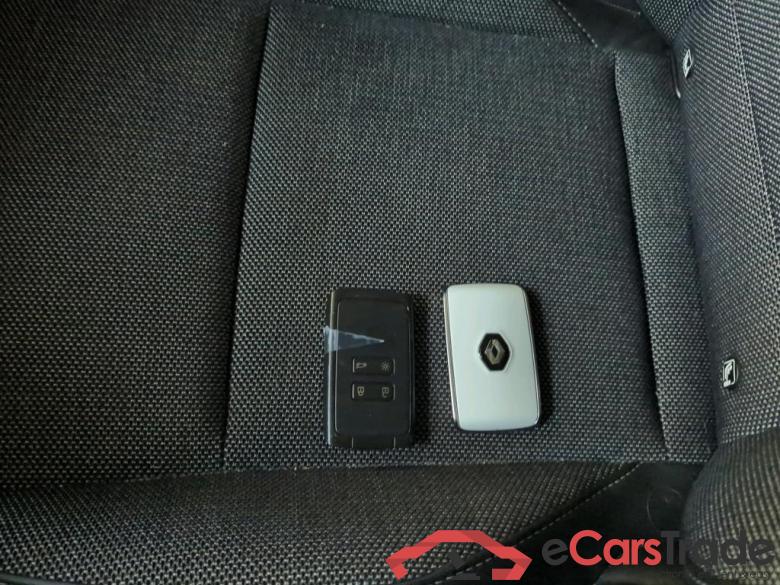 Renault Captur TCe 100 Edition One 5d #4