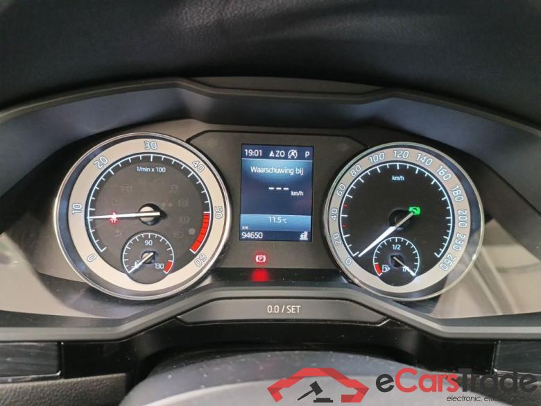 Skoda Superb Combi 2.0 CRTDI 110kW DSG7 Style 5d #6