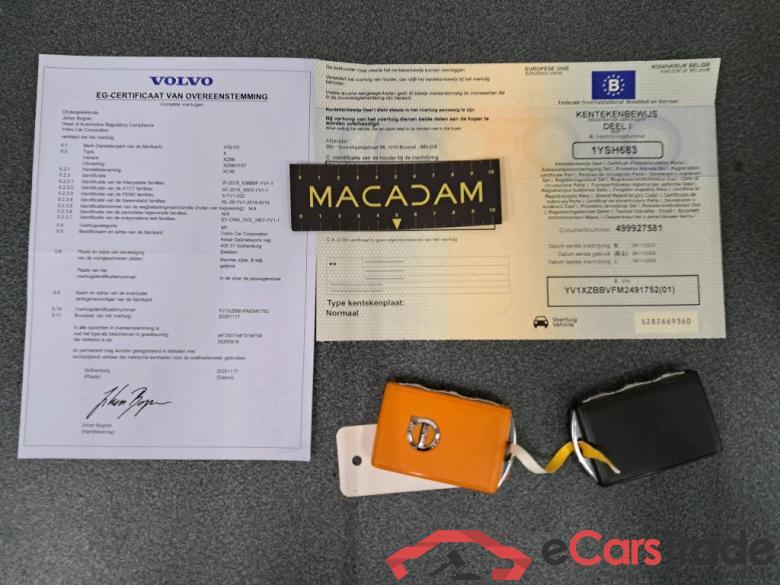 VOLVO - VOL XC40 T5 Recharge 261PK Geartronic Inscription Expr. With Luxury Seat & Protection Pack & IntelliSafe Surround & Electric Sunroof & Semi Auto Foldable Trailer hook & 360 Camera With Parking Assist * HYBRID * #4