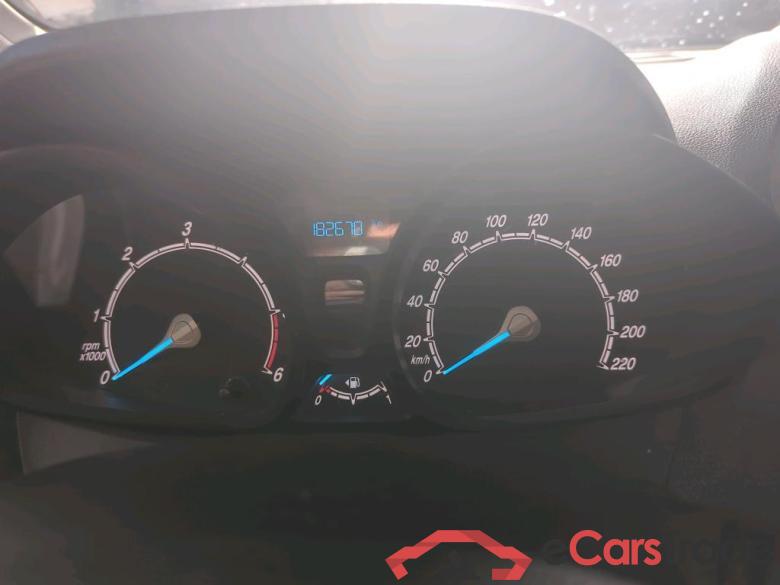 Transit Courier Trend 1.5 TDCi 74KW MT6 E6d #5