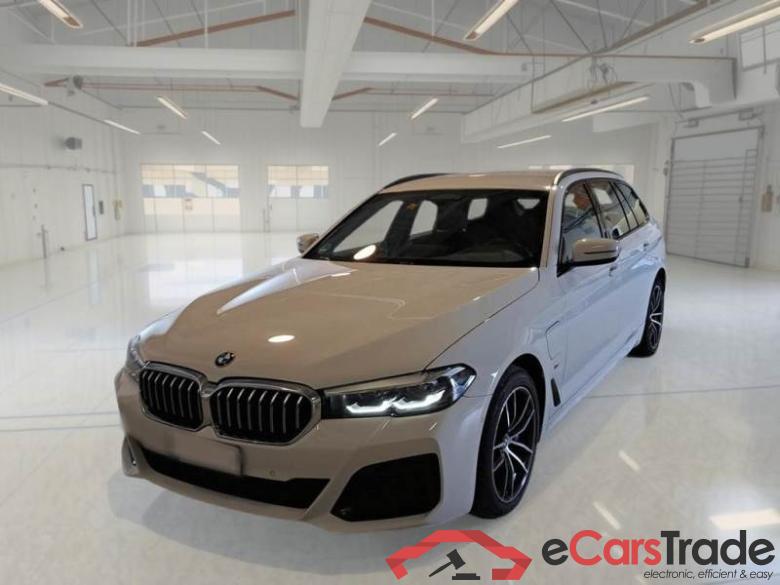 BMW SERIE 5 / 2020 / 5P / STATION WAGON 530E XDRIVE M SPORT AUTO TOURING #1