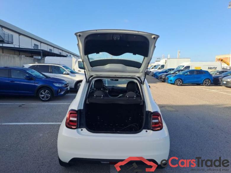 FIAT 500 / 2020 / 3P / Berlina Elettrica Action #5