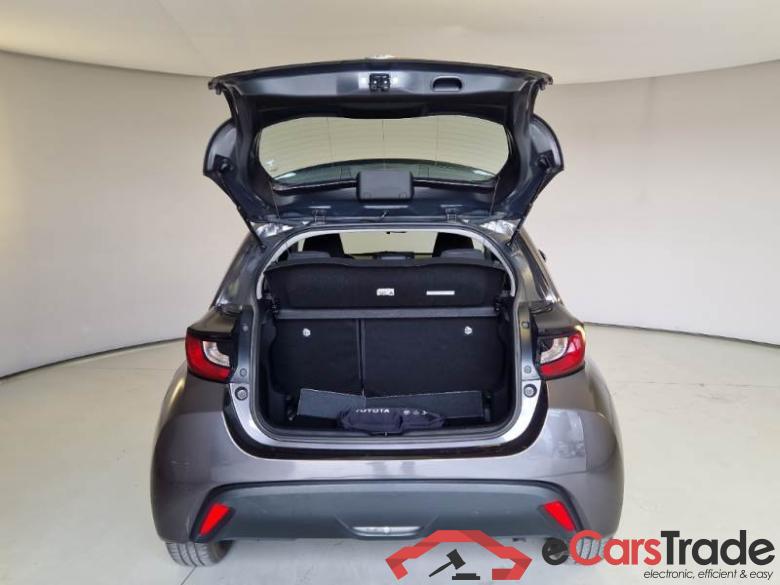 TOYOTA YARIS / 2020 / 5P / BERLINA HYBRID BUSINESS MY20 #5