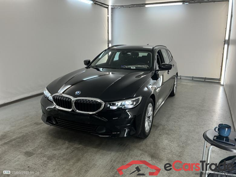 BMW 3 SERIES TOURING 2.0 320E TOURING