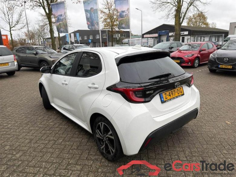 TOYOTA YARIS 1.5 Hybrid 115 First Edition #3