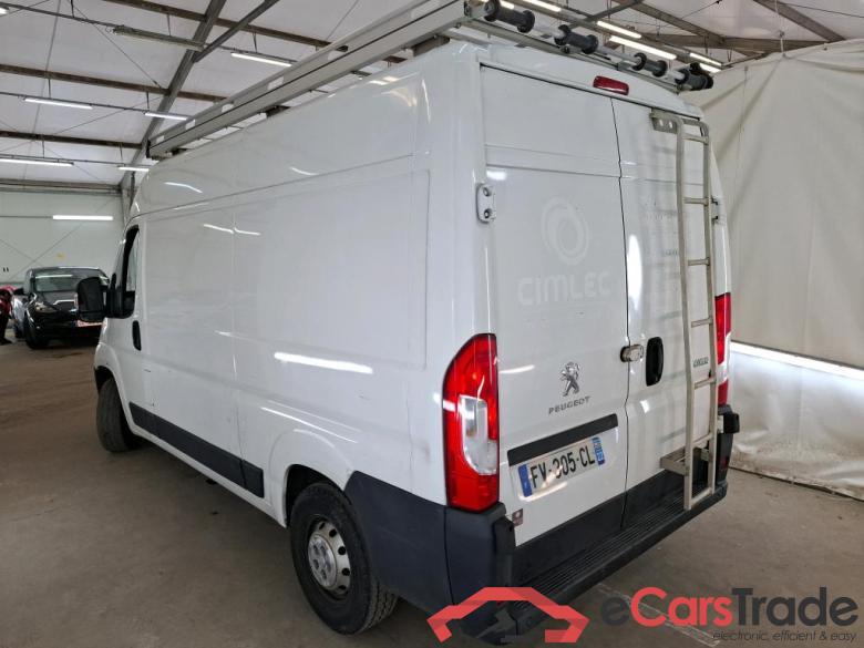 PEUGEOT Boxer / 2014 / 4P / Fourgon tôlé BlueHDi S&S 120 PREMIUM 335 L2H2 #2