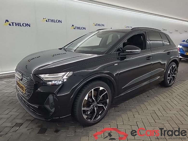 AUDI Q4 e-tron 50 e-tron quattro Launch ed S Compet 5D 220k Uitl.