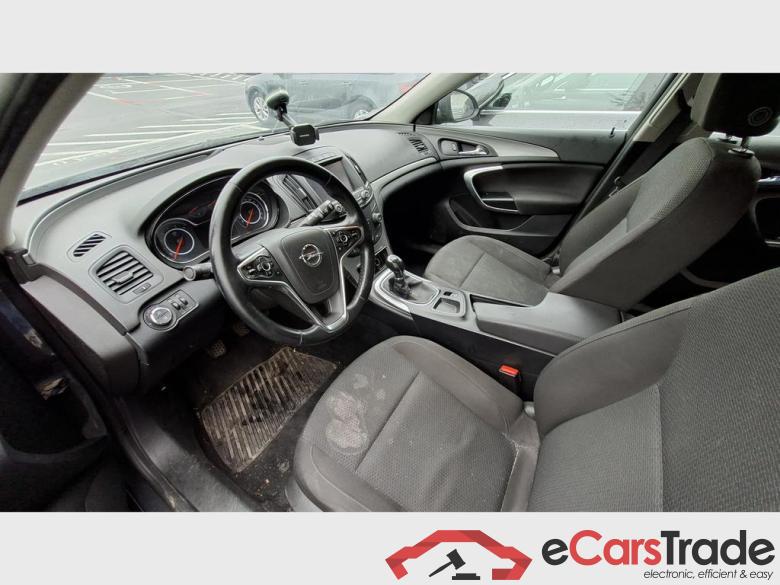 Opel Insignia Sports Tourer SW #5