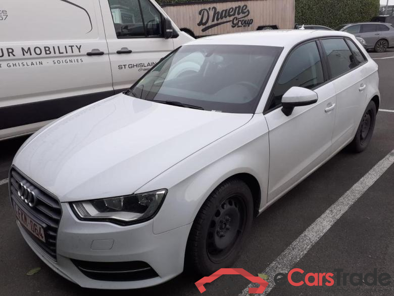 AUDI A3 Sportback Audi A3 Attraction  Sportback 1.6 TDI   77(105) kW(ch) 6 vitesses