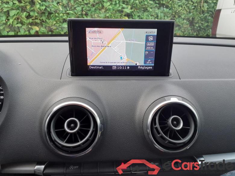 AUDI A3 Sportback Audi A3 Attraction  Sportback 1.6 TDI   77(105) kW(ch) 6 vitesses #3