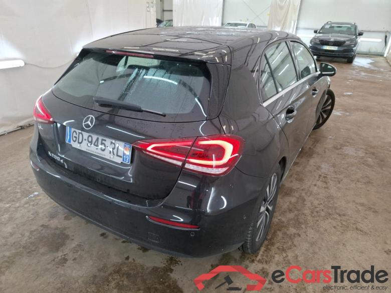 MERCEDES-BENZ Classe A Compact / 2018 / 5P / Berline A 200 d Business Line 8G-DCT #3