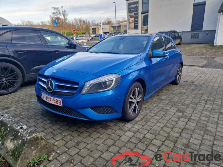 MERCEDES-BENZ A 180 CDI
