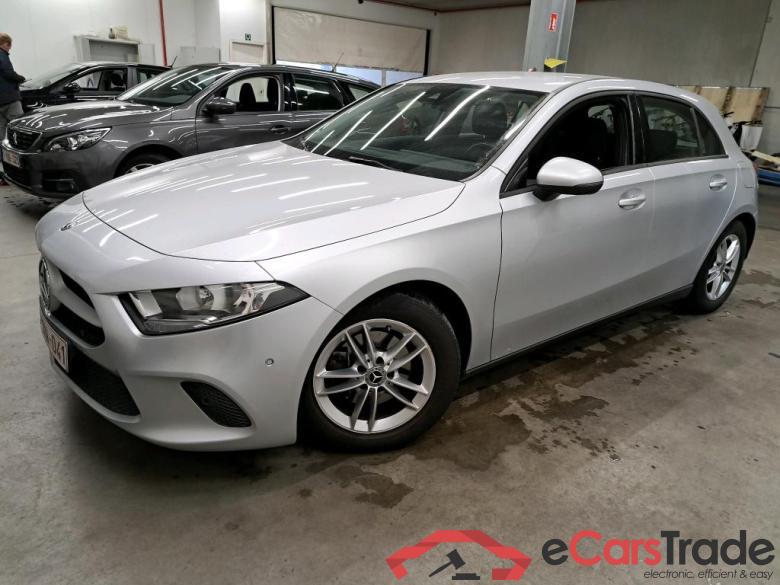 MERCEDES - MER A 180 d 116PK 7G-DCT Business Solution & Trailer Hook #1