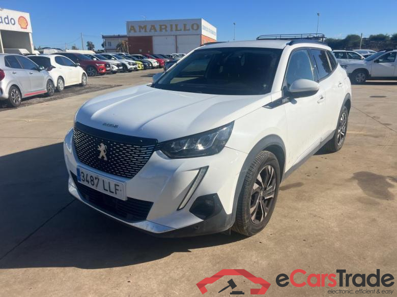 PEUGEOT 2008 / 2019 / 5P / todoterreno Allure BlueHDI 100 S&S BVM6 (CX)