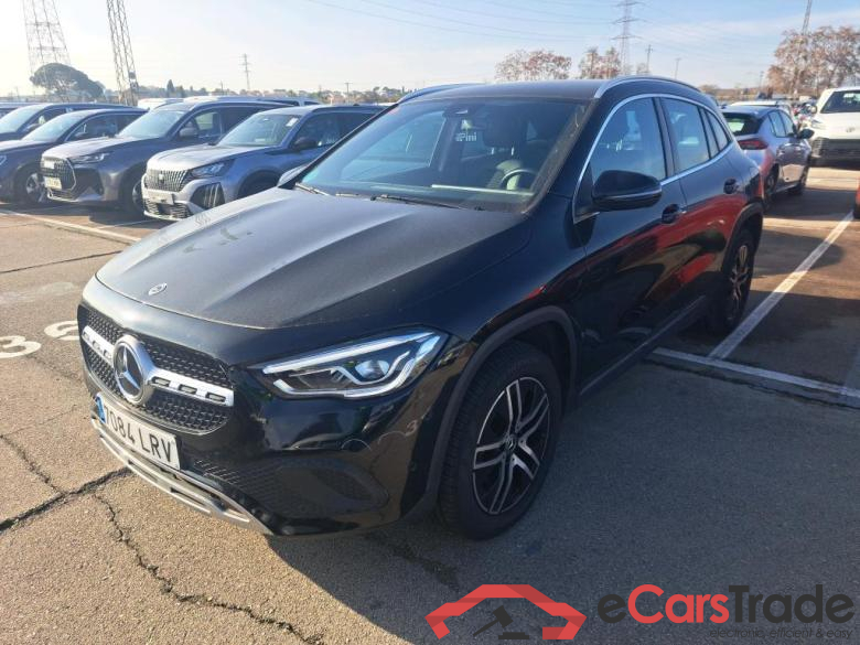 MERCEDES-BENZ GLA / 2020 / 5P / todoterreno GLA 200 D