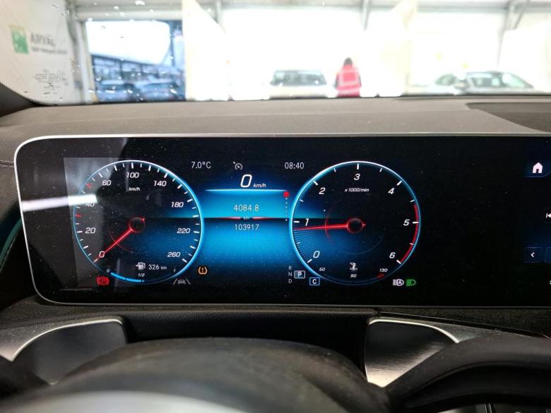 MERCEDES-BENZ GLB / 2019 / 5P / SUV GLB 200 d AMG Line #6