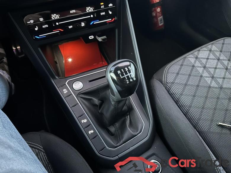 VOLKSWAGEN Taigo Taigo R-Line Business 1.0 TSI 81 kW (110 ch) 6 vitesses manuel #6