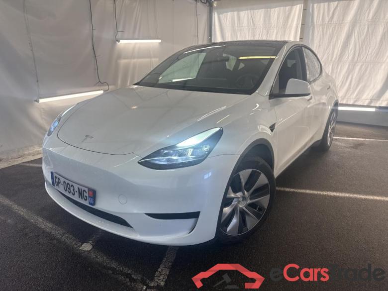 TESLA Model Y / 2021 / 5P / SUV RWD #1