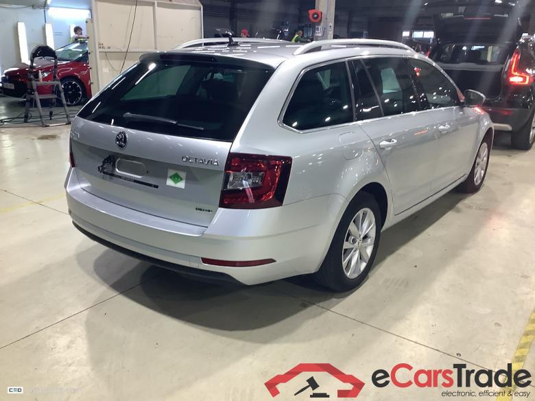 SKODA OCTAVIA COMBI - 2017 1.5 TGI G-TEC Ambition DSG CNG #4