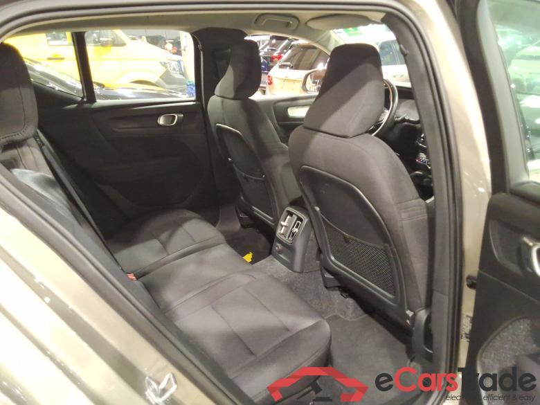 VOLVO XC40 1.5 T4 RECHARGE GEARTR. INSCRIPTION EXPR #5