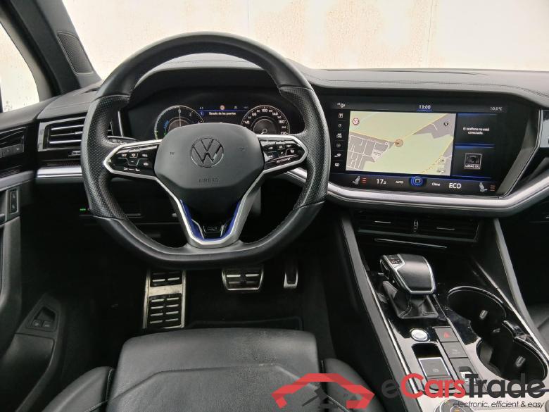 VOLKSWAGEN Touareg / 2018 / 5P / todoterreno R 3.0 V6 TSI 340kW Tip 4M (AC2) #3