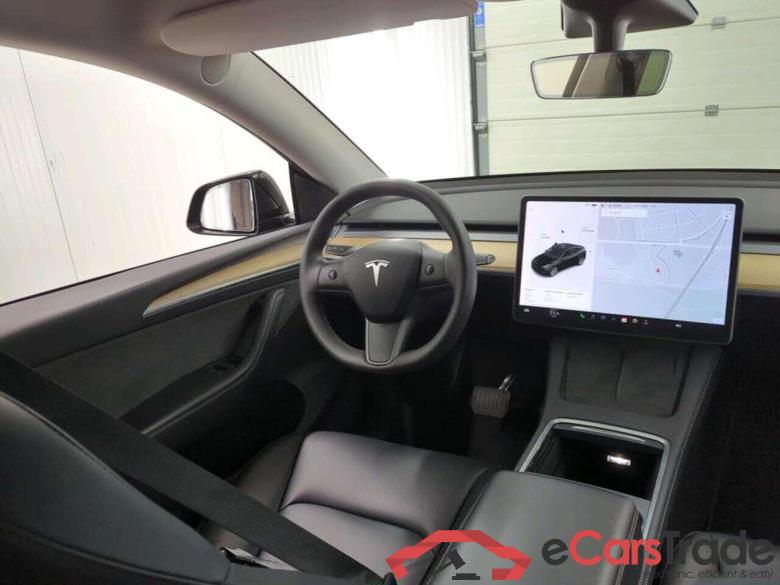 Tesla Model Y Long Range AWD 75kWh #3