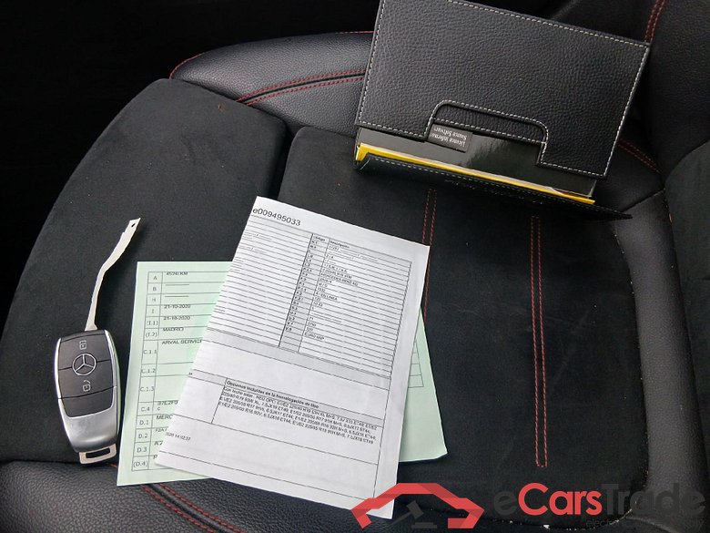 MERCEDES-BENZ Clase A / 2018 / 5P / berlina con portón A 200 #5