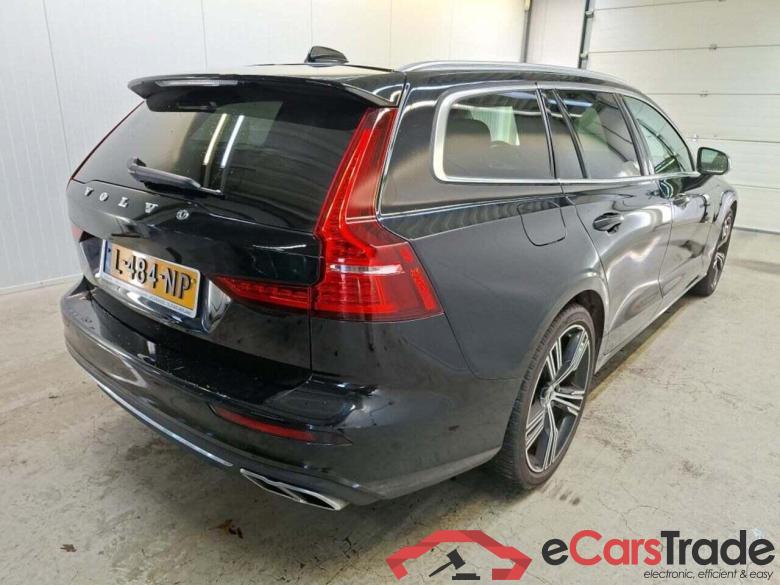 VOLVO V60 2.0 T6 AWD R Bns Pro #2