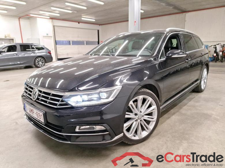 VOLKSWAGEN - VW  PASSAT VARIANT TSI 150PK DSG-7 Highline Business Pack R Line & Premium With Heated Front & Rear Seats & Auxiliary Heater & App Connect GPS  * PETROL *
