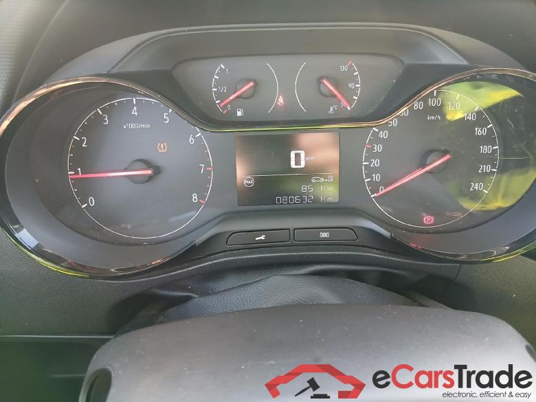 OPEL Crossland X / 2017 / 5P / todoterreno 1.2 81kW Design Line 120 Aniversario S/S (CX) #4