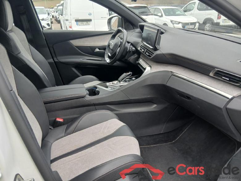 PEUGEOT 3008 Hybrid / 2020 / 5P / todoterreno 225 e-EAT8 GT #6