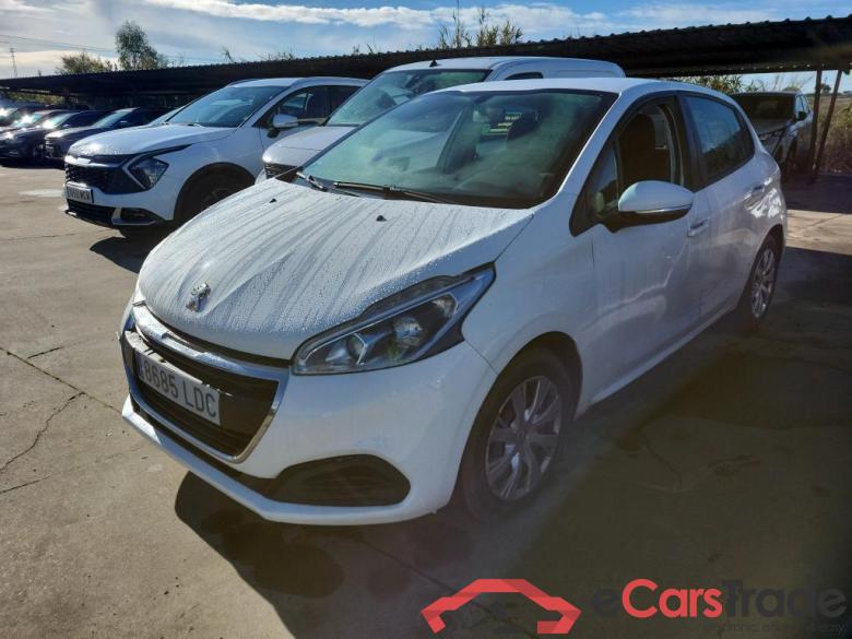 PEUGEOT 208 / 2019 / 5P / berlina con portón BlueHDi 73kW (100CV) Active #1