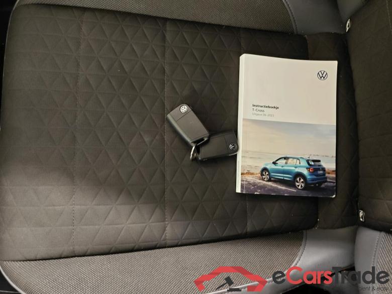 Volkswagen T-Cross 1.0 TSI 81kW Style 5d #4