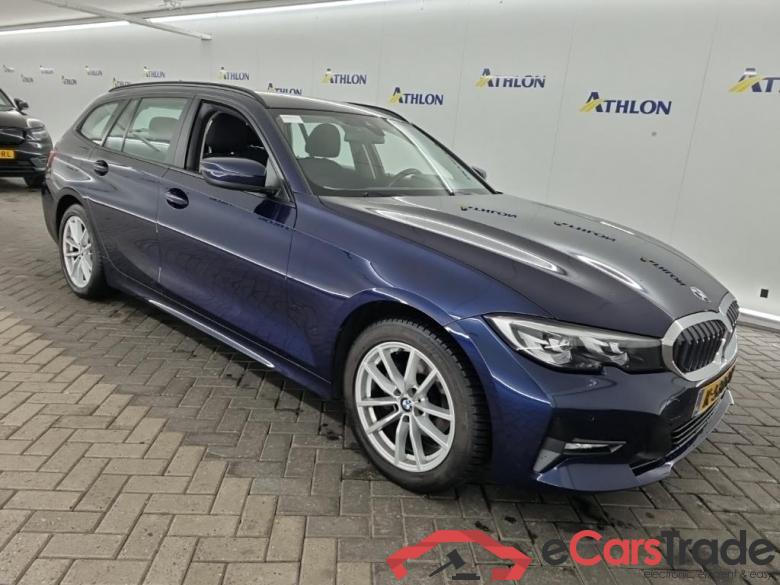 BMW 3-serie Touring 318iA Corporate Executive 5D 115kW #2