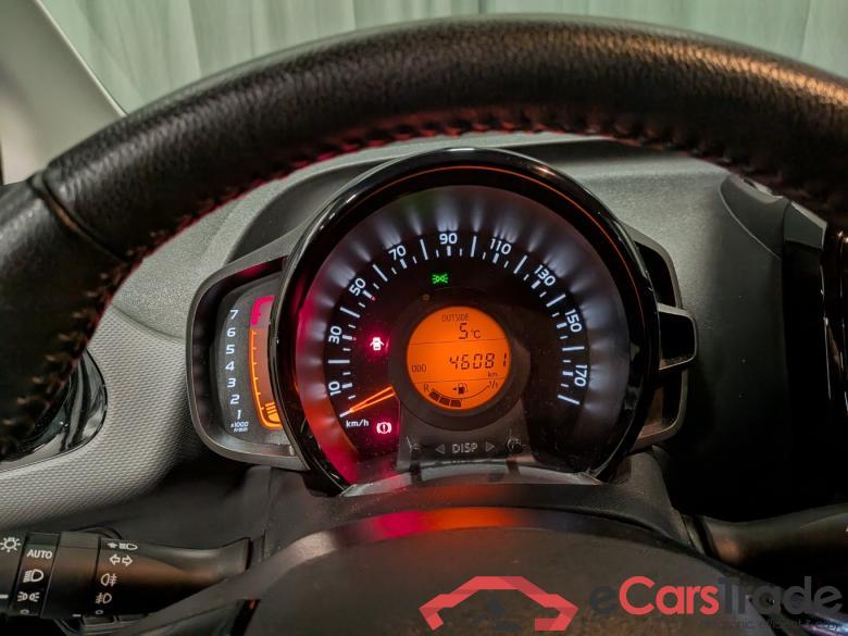 PEUGEOT 108 1.0 e-VTi Allure #6