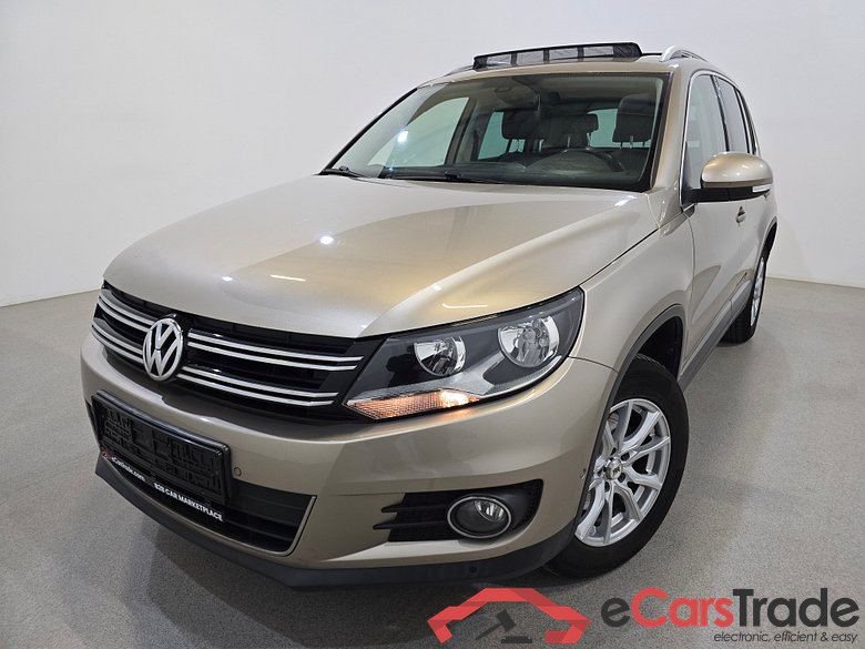 Volkswagen Tiguan 2.0 TDI Track&Field 4Motion Aut. Pano Navi Leather Klima PDC ...