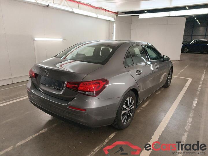 Mercedes A-Klasse Limousine A-Klasse Limousine A 180 Business Solution 100kW/136pk  4D/P Auto-7 #4